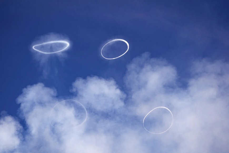 Mount Etna Puffs Perfect Smoke Rings Into Sicilian Sky